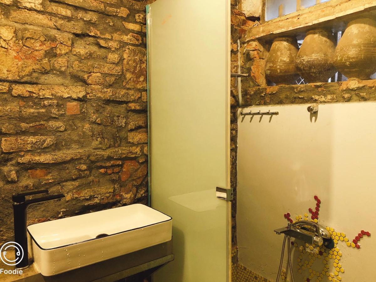 台甕茶室青年旅館 Tai-Wong Tatami Room Hostel Ταϊνάν Εξωτερικό φωτογραφία