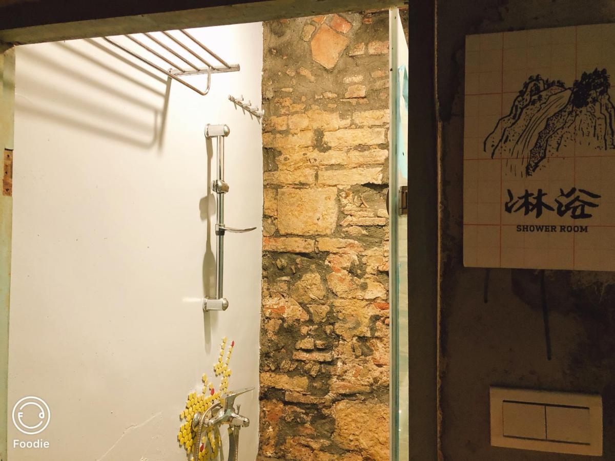 台甕茶室青年旅館 Tai-Wong Tatami Room Hostel Ταϊνάν Εξωτερικό φωτογραφία